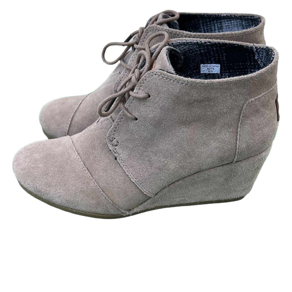 Tom’s Kayla Wedge Booties Size 10W